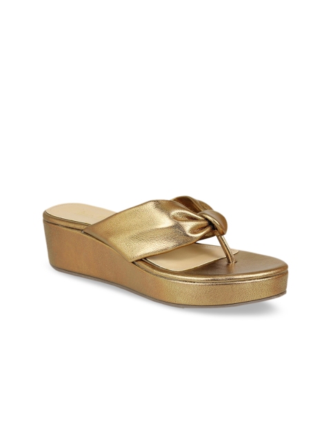 

Inc 5 Gold-Toned Wedge Sandals