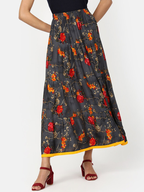 

V2 Value & Variety Grey Printed Flared Ethnic Skirt