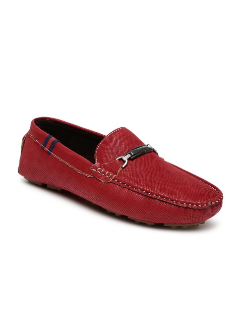 

Alberto Torresi Men Red Textured Loafers