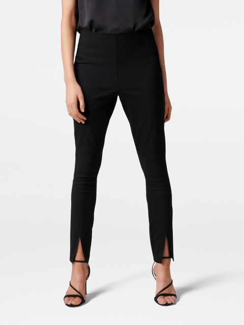 

Forever New Women Black Solid Vanessa Split Hem Jeggings