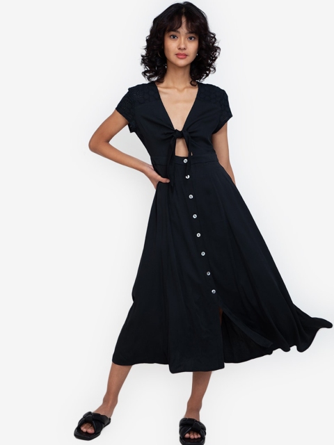 

ZALORA BASICS Black Broderie Detail Knot Front A-Line Midi Dress
