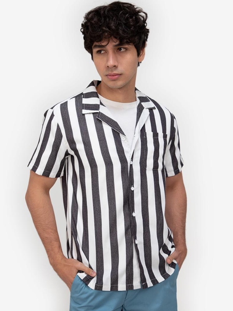 

ZALORA BASICS Men Green Floral Striped Casual Shirt
