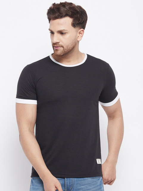 

PRINCINN MEYER Men Black T-shirt