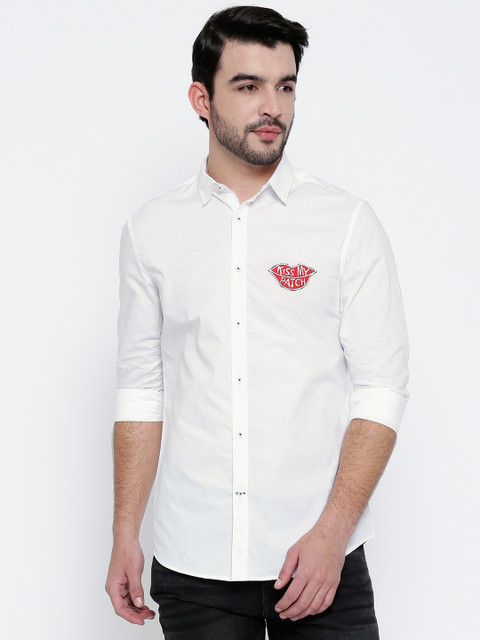 

MR BUTTON Men White Structured Fit Solid Casual Shirt