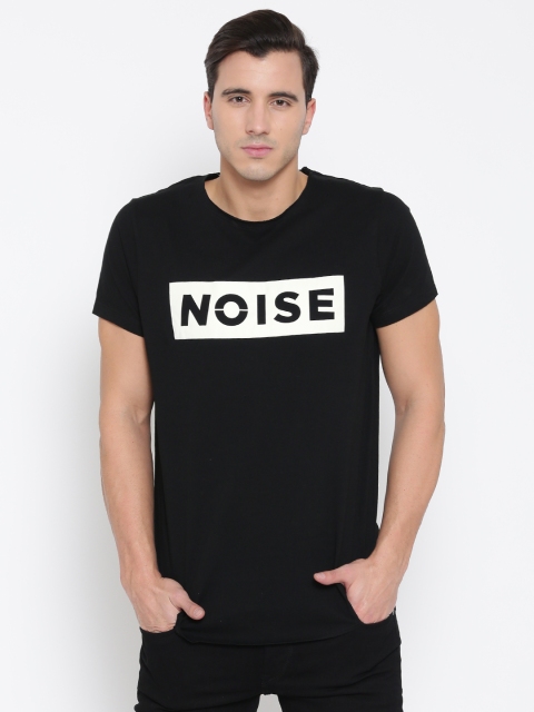 

MR BUTTON Men Black Printed Round Neck T-shirt