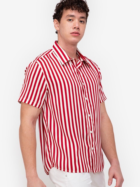 

ZALORA BASICS Men Red & White Striped Casual Shirt