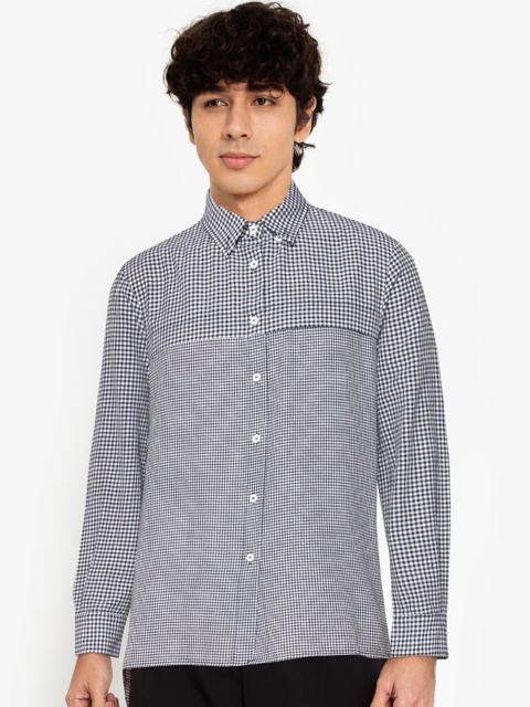 

ZALORA BASICS Men Black & White Micro Checked Casual Shirt