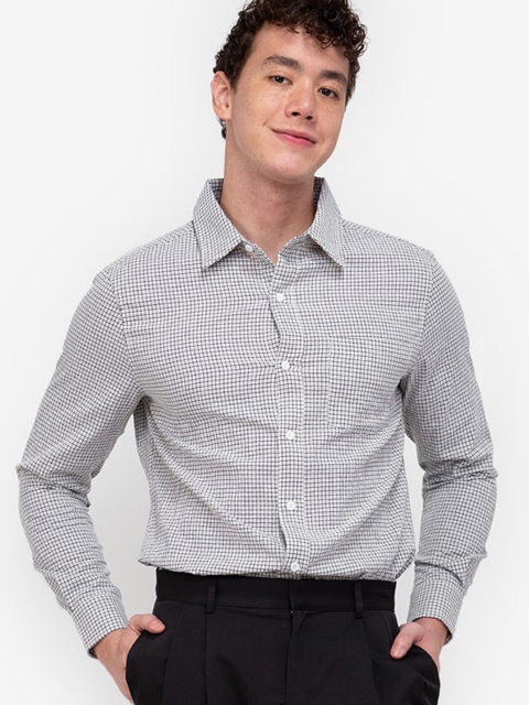 

ZALORA BASICS Men White & Black Micro Checked Casual Shirt