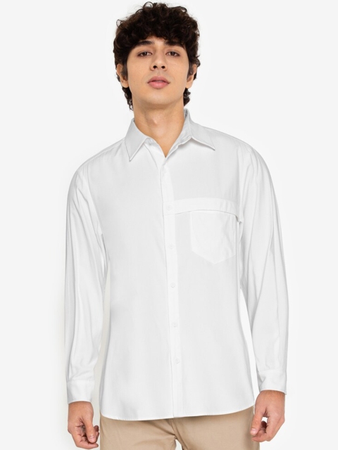 

ZALORA BASICS Men White Pure Cotton Casual Shirt