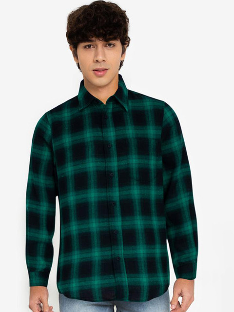 

ZALORA BASICS Men Black Checked Casual Shirt
