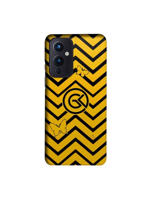 

CelfieDesign Gauri Khan Yellow & Black Waves Printed OnePlus 9 Slim Back Case