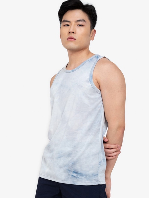 

ZALORA BASICS Men Blue Solid T-Shirt