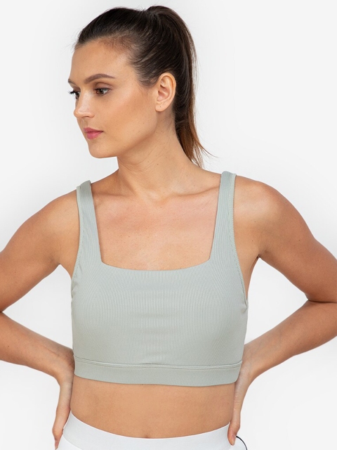 

ZALORA ACTIVE Green Sports Bra-Lightly Padded ZV0821WAP0454B