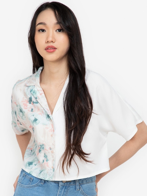 

ZALORA BASICS White Floral Print Shirt Style Crop Top