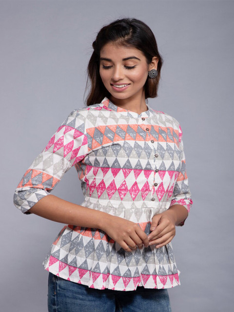 

KALINI White & Pink Geometric Print Kurti