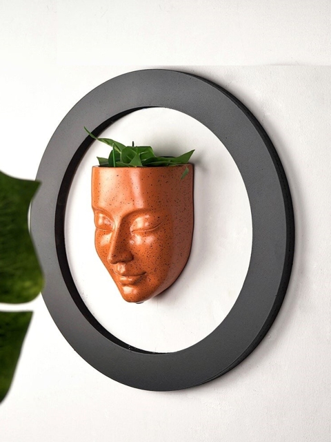 

THE ARTMENT Orange & Black Bohemian Meditative Face Planter