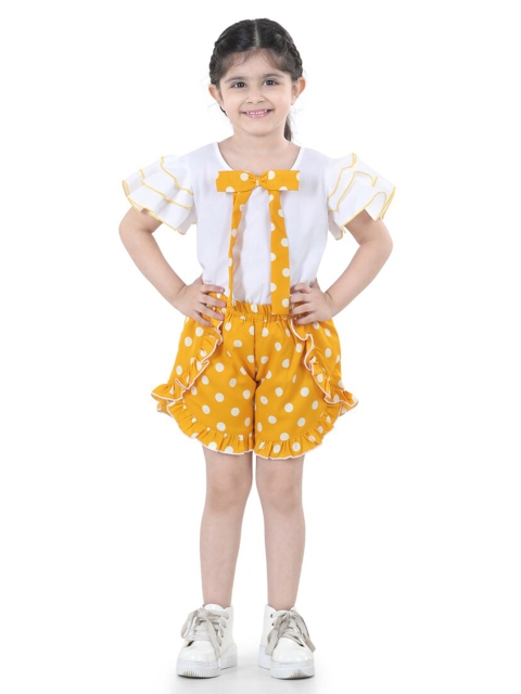 

Cutiekins Girls White Top & Yellow Polka Dots Printed Shorts