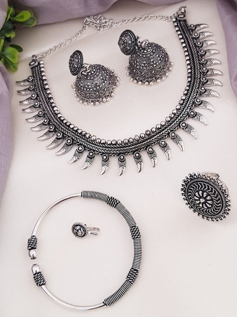 

GRIIHAM Oxidised Silver-Plated Victorian Design Jewellery Set