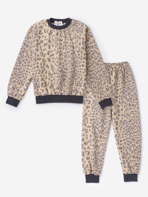 

Hopscotch Girls Beige & Grey Animal Printed Sweatshirt with Joggers