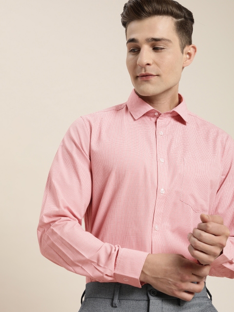 

INVICTUS Men Pink Slim Fit Micro Checks Smart Casual Shirt