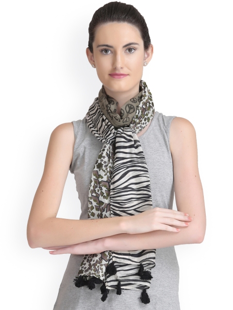 

CoolThreads White & Black Printed Stole