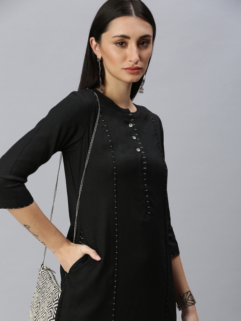 

ETIQUETTE Women Black Solid Kurta