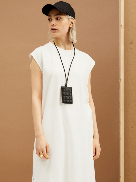 

H&M Women White Solid Sleeveless Jersey Dress