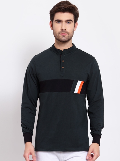 

Kalt Men Green Mandarin Collar T-shirt