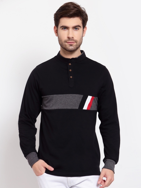 

Kalt Men Black Colourblocked Mandarin Collar T-shirt