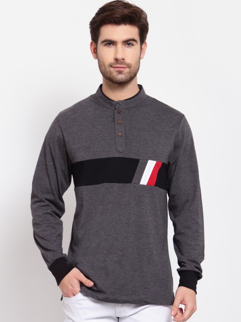 

Kalt Men Grey & Black Colourblocked Mandarin Collar T-shirt