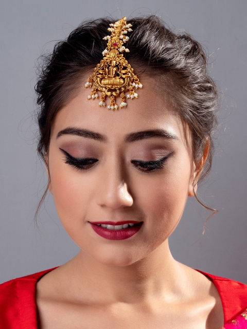

aadita Gold-Toned & Plated Pearl Maang Tikka