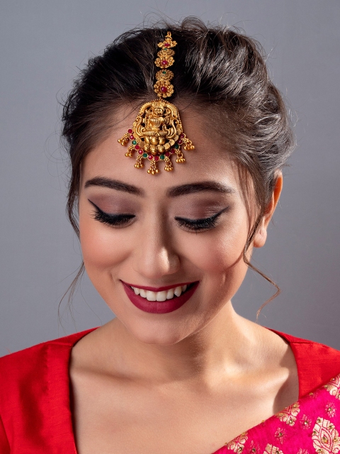 

aadita Gold-Plated Pink & Green Kundan-Studded & Pearls Maang Tikka