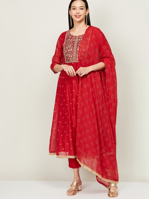 

Melange by Lifestyle Women Red & Gold-Toned Printed Chanderi Silk Kurta Set & Dupatta