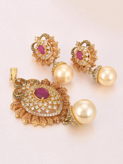 

Tistabene Gold-Toned & Plated Floral Antique Pendant Set