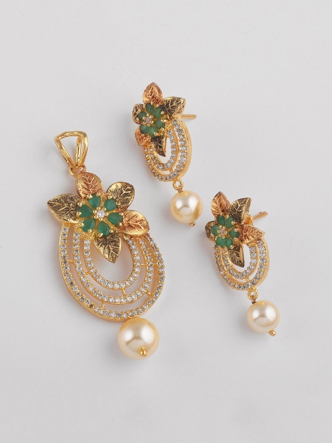 

Tistabene Green & Gold-Plated Floral Antique Studded Pendant Set