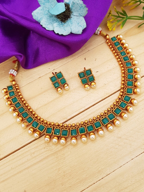 

GRIIHAM Gold-Plated Green AD-Studded Jewellery Set