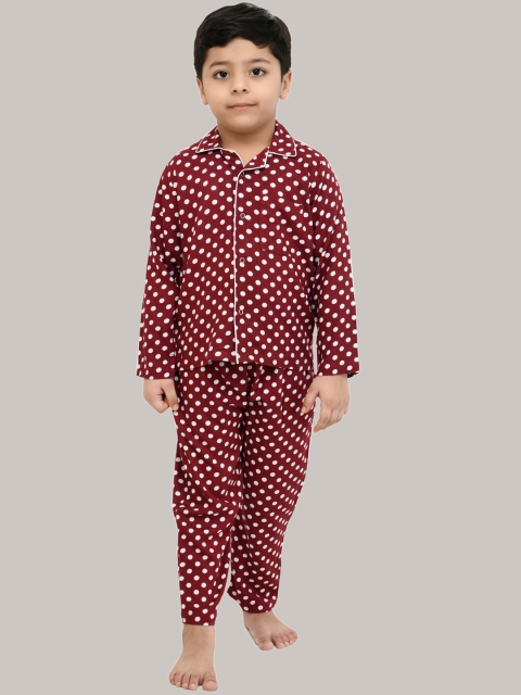 

Muffin Shuffin Unisex Kids Maroon & White Polka Dots Printed Night suit