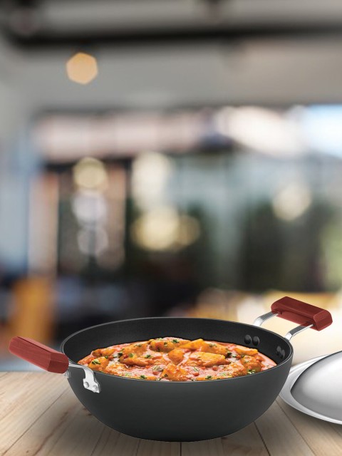 

Hawkins Black Solid Kadhai with Stainless Steel Lid