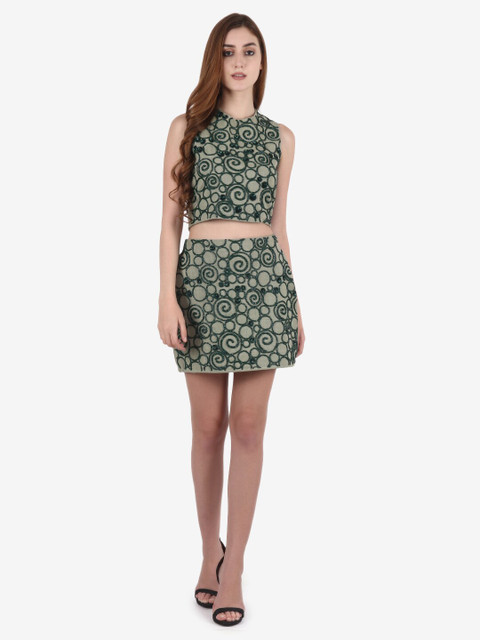

Diwaah Women Green Embellished Pure Cotton Top with Skirt