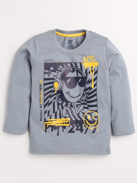 

Toonyport Boys Grey Printed V-Neck Applique T-shirt