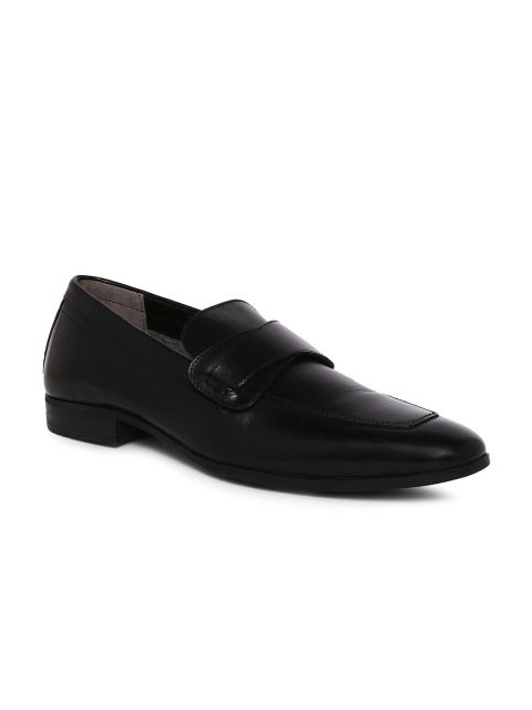 

Lee Cooper Black Solid Formal Shoes