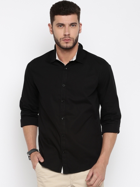

United Colors of Benetton Men Black Solid Slim Fit Casual Shirt