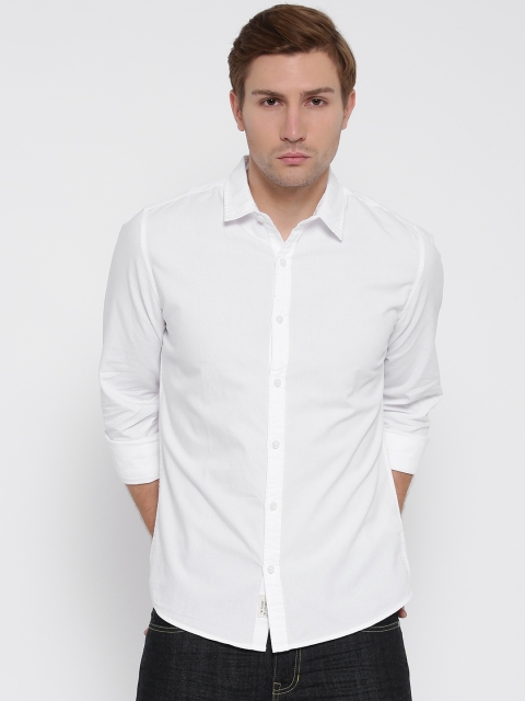 

United Colors of Benetton Men White Solid Casual Shirt