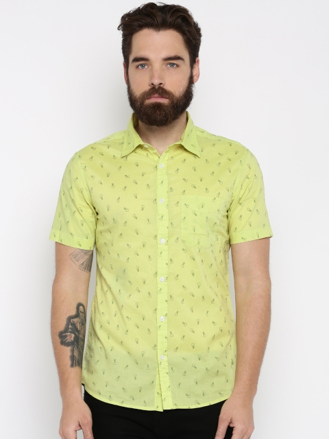 

United Colors of Benetton Men Lime Green Printed Slim Fit Casual Shirt
