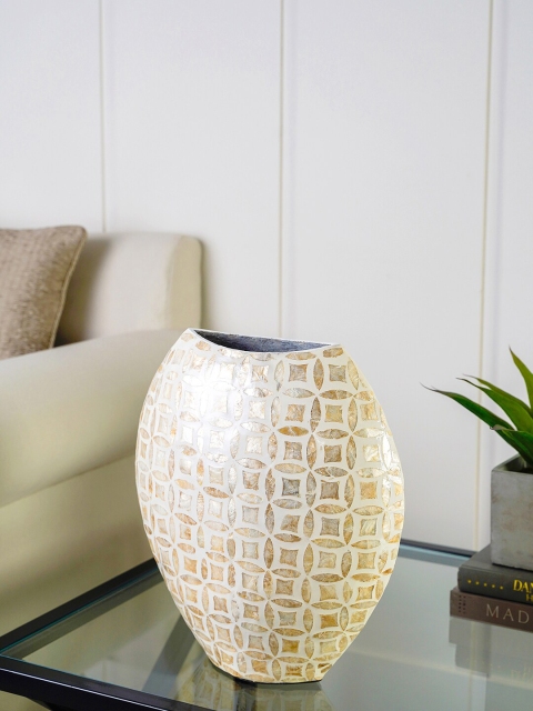 

Pure Home and Living Cream-Coloured Oval Glass Vase