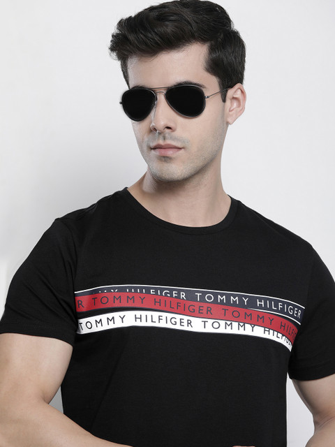

Tommy Hilfiger Men Black & Red Brand Logo Printed Pure Organic Cotton T-shirt