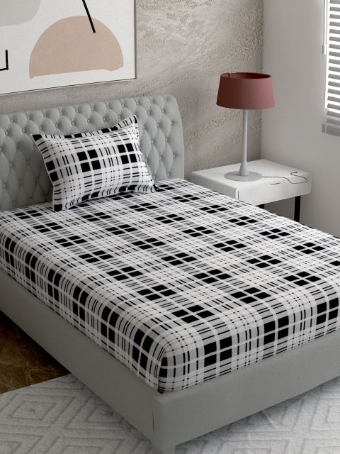 

EverHOME White & Black 144 TC Single Striped Bed Sheet with 1 Pillow Cover