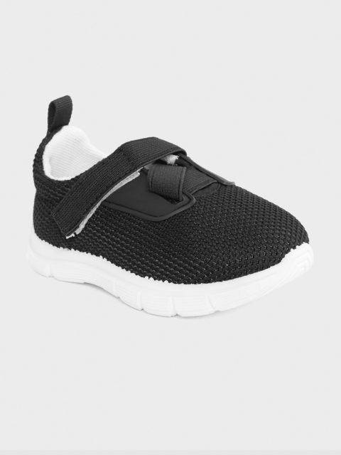 

shoexpress Girls Black Textile Walking Non-Marking Shoes