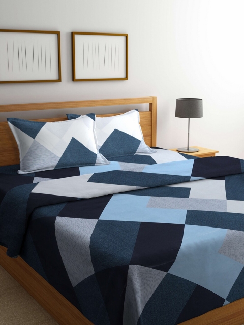 

Arrabi Grey & Blue Geometric Mild Winter 550 GSM Double Bed Comforter