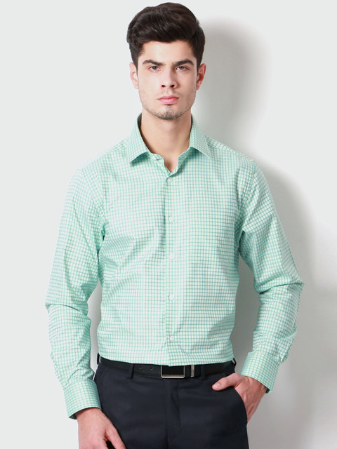 

Peter England Men Green Regular Fit Checked Formal Shirt